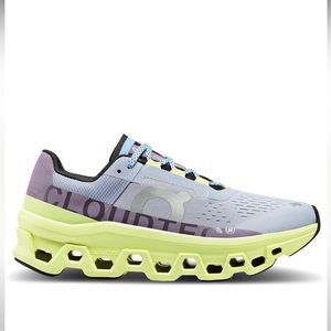 On Cloudmonster Road-Running Shoes - Women's size 9